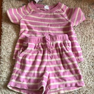 Gap 18-24 month 2 piece terry cloth set